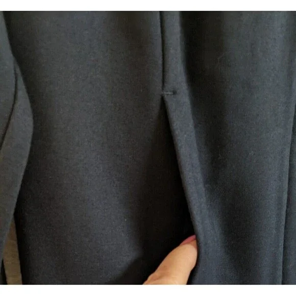 NEW~Women's Cabi # 6259 ADMIRAL JACKET Navy Blue Ponte Knit Cropped Zip Front XS - Picture 4 of 9